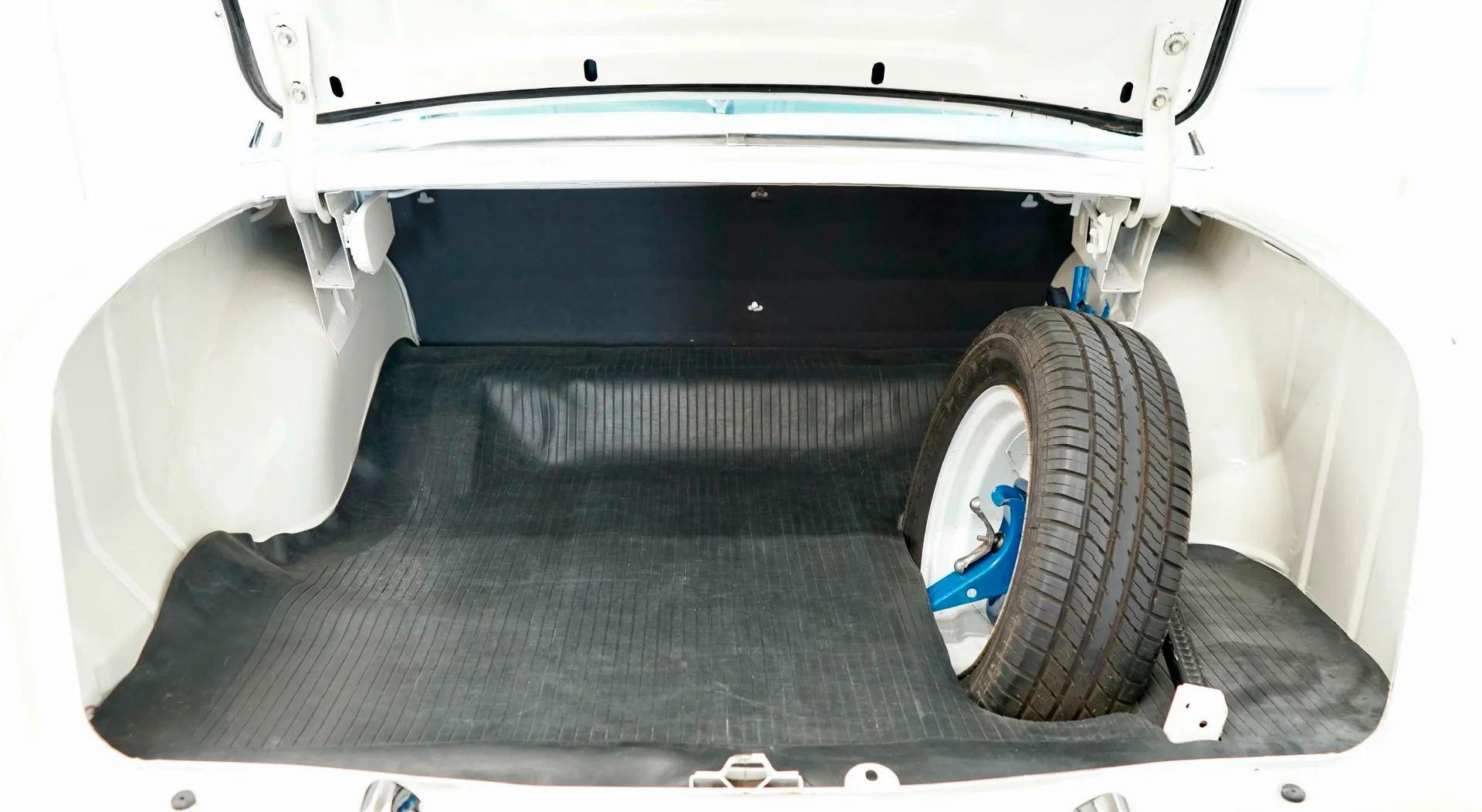 1956 Chevrolet Bel Air - Image 16