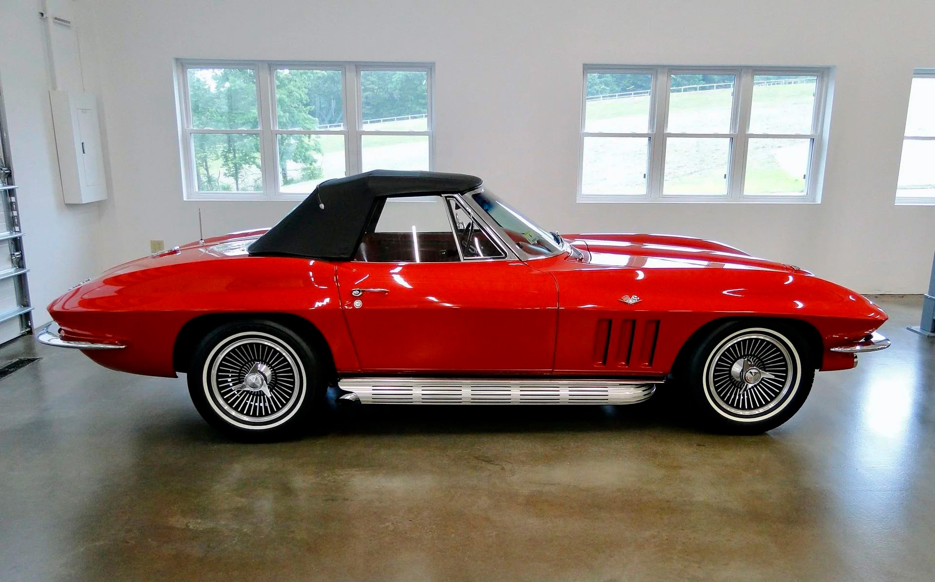 1965 Chevrolet Corvette - Image 7
